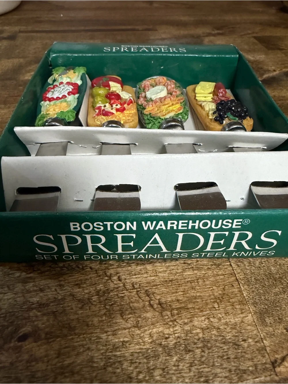 Boston Warehouse Green Party Platter Spreader Packaging